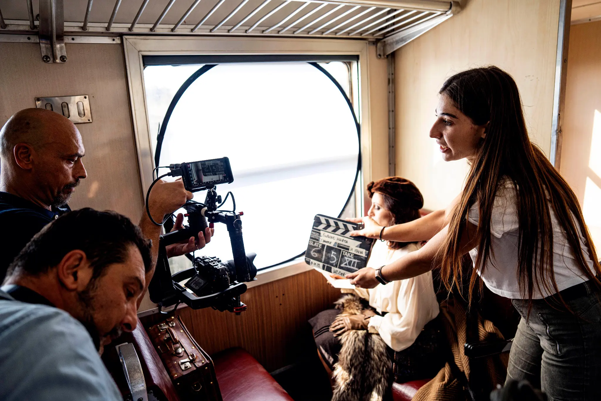 Fine Art Produzioni al lavoro sul set del film Finding Marta a bordo della Circumetnea